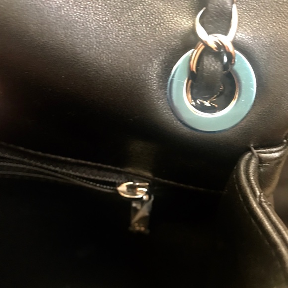 Rare CHANEL Runway Comic Shearling Flap Bag - Picture 6 of 6